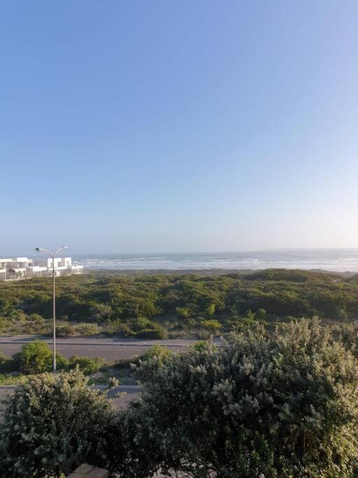 Beachfront 3-Bedroom With Robben Island Views Città del Capo Esterno foto